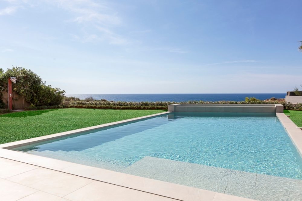 210208 First Sea Line Luxury Villa for Sale Port Adriano by DIRECT MALLORCA_01