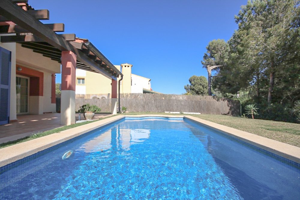 210316 Villa mit Pool nahe Port Adriano zu Verkaufen_12