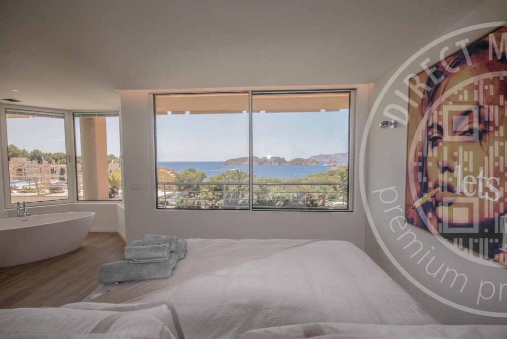 240630 DIRECT MALLORCA Luxury Sea View Penthouse near Adriano Mallorca_ (16)