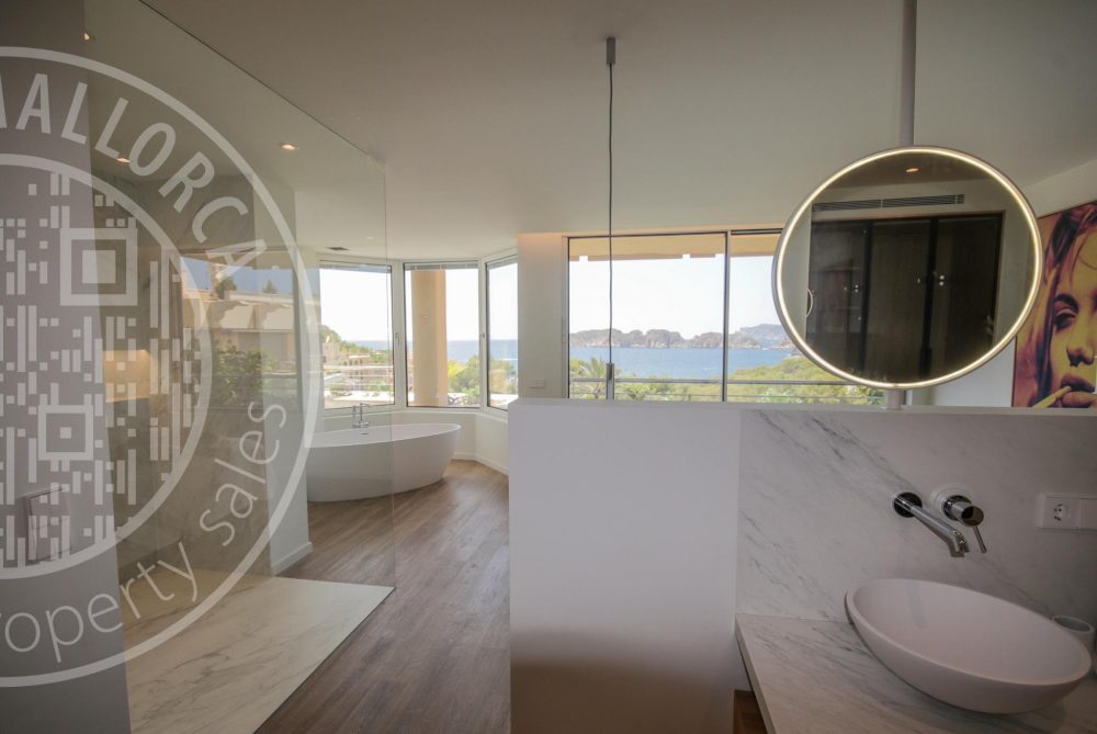 240630 DIRECT MALLORCA Luxury Sea View Penthouse near Adriano Mallorca_ (17)