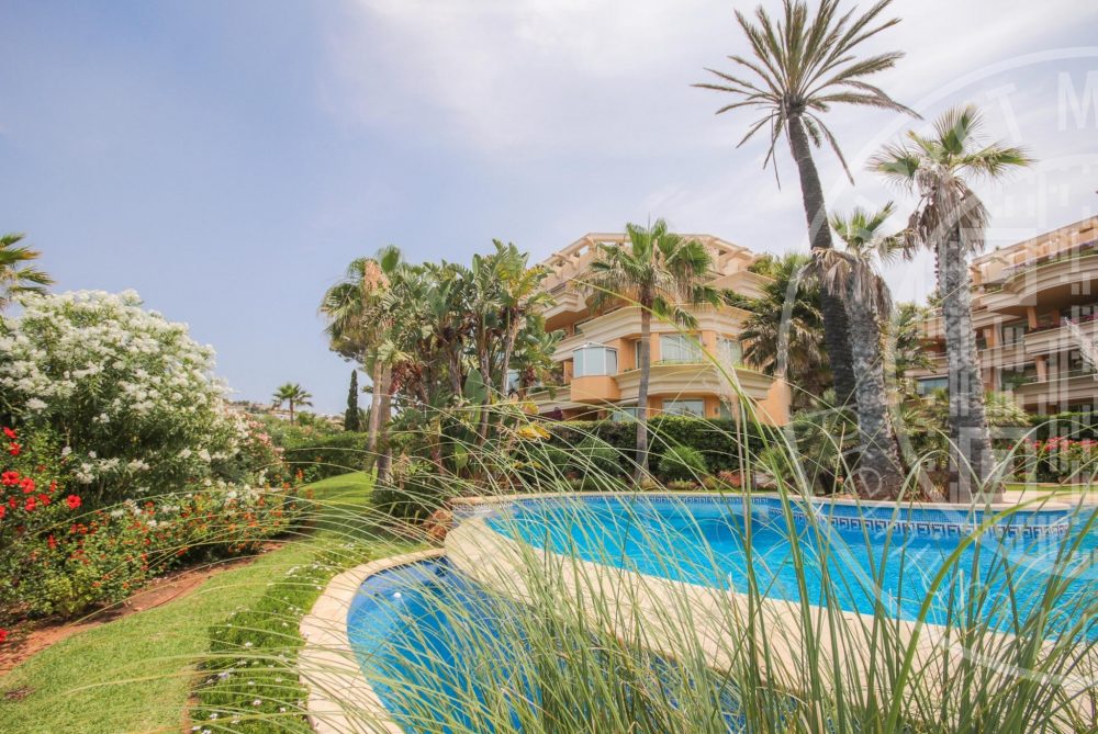 240630 DIRECT MALLORCA Luxury Sea View Penthouse near Adriano Mallorca_ (30)